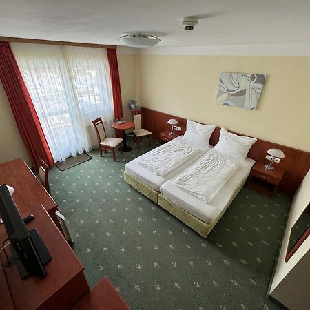 Hotel Breitenlee Viyana Dış mekan fotoğraf