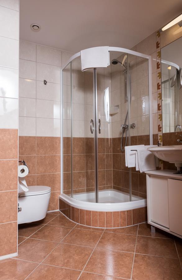 Hotel Breitenlee Viyana Dış mekan fotoğraf